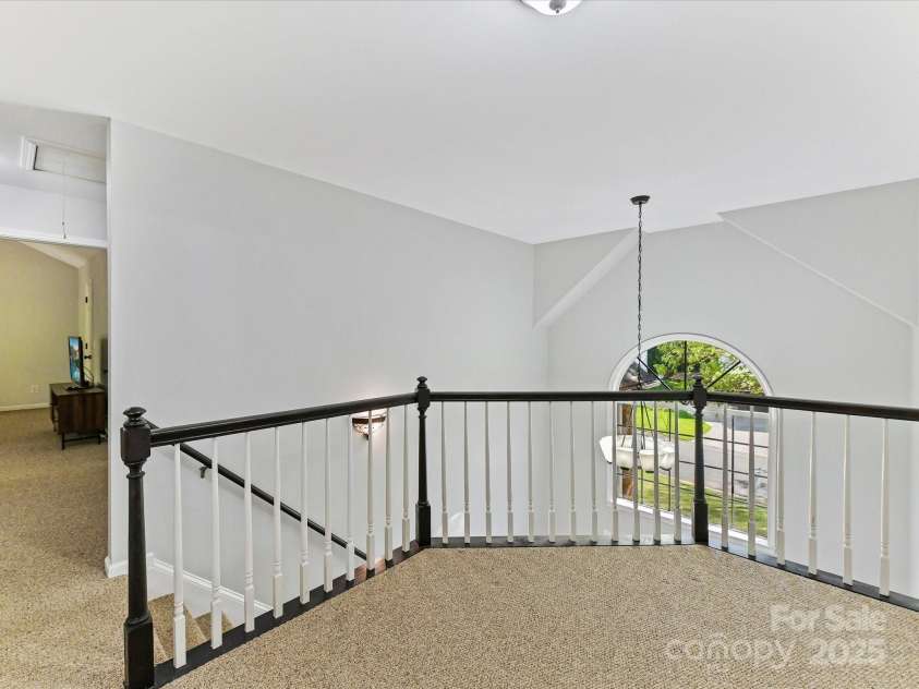 2805 Bathgate Lane, Matthews, NC 28105.  MLS# CAR4244864, YatesRealty ID 6495. 