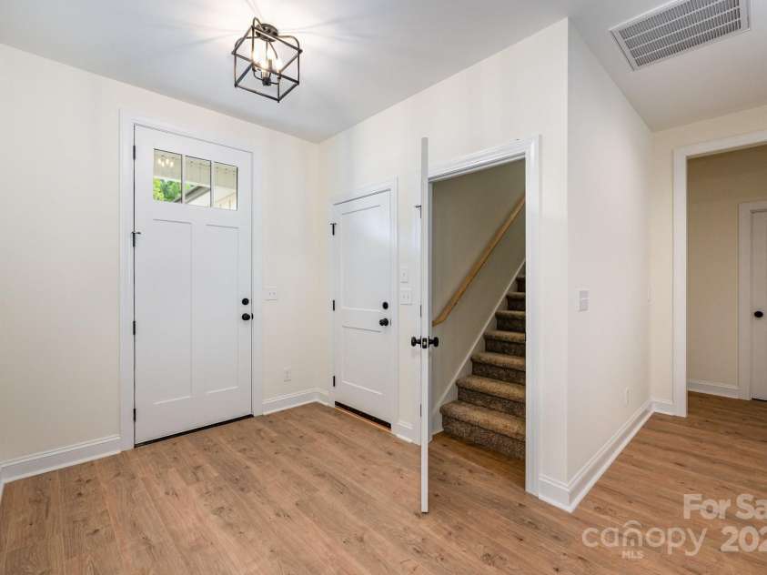 1105 Rudder Circle, Salisbury, NC 28146.  MLS# CAR4293177, YatesRealty ID 6496. 
