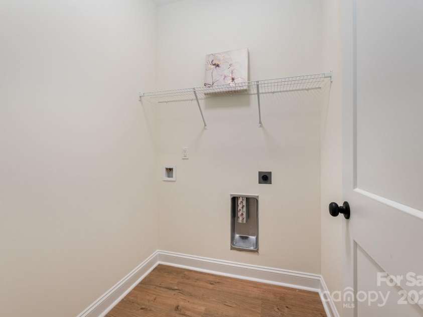 1105 Rudder Circle, Salisbury, NC 28146.  MLS# CAR4293177, YatesRealty ID 6496. 
