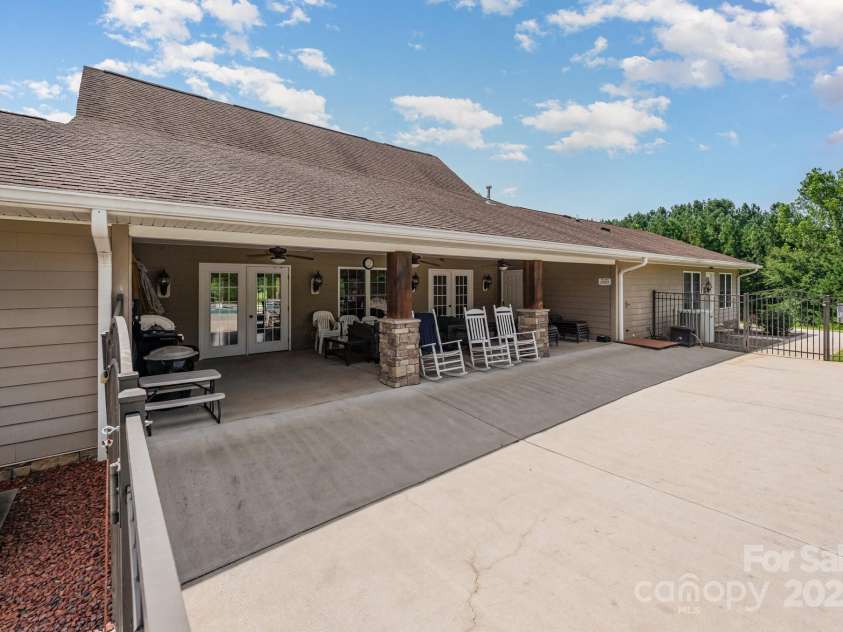 1105 Rudder Circle, Salisbury, NC 28146.  MLS# CAR4293177, YatesRealty ID 6496. 