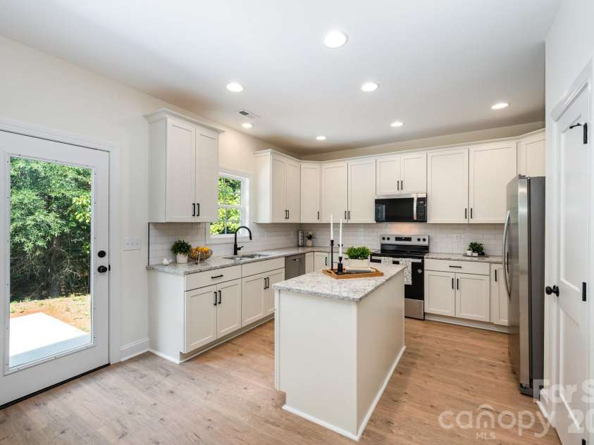 1105 Rudder Circle, Salisbury, NC 28146.  MLS# CAR4293177, YatesRealty ID 6496. Yes the kitchen even has a refrigerator!