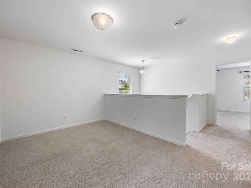 4213 Stockbrook Drive, Charlotte, NC 28215.  MLS# CAR4240143, YatesRealty ID 6496. 