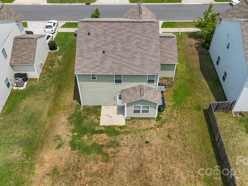 4213 Stockbrook Drive, Charlotte, NC 28215.  MLS# CAR4240143, YatesRealty ID 6496. 