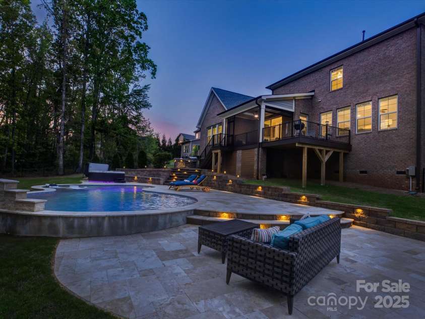 712 Chase Court, Fort Mill, SC 29708.  MLS# CAR4247277, YatesRealty ID 6498. 