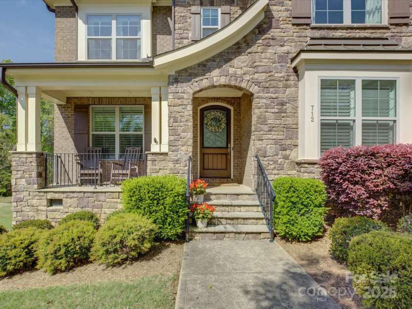 712 Chase Court, Fort Mill, SC 29708.  MLS# CAR4247277, YatesRealty ID 6498. 