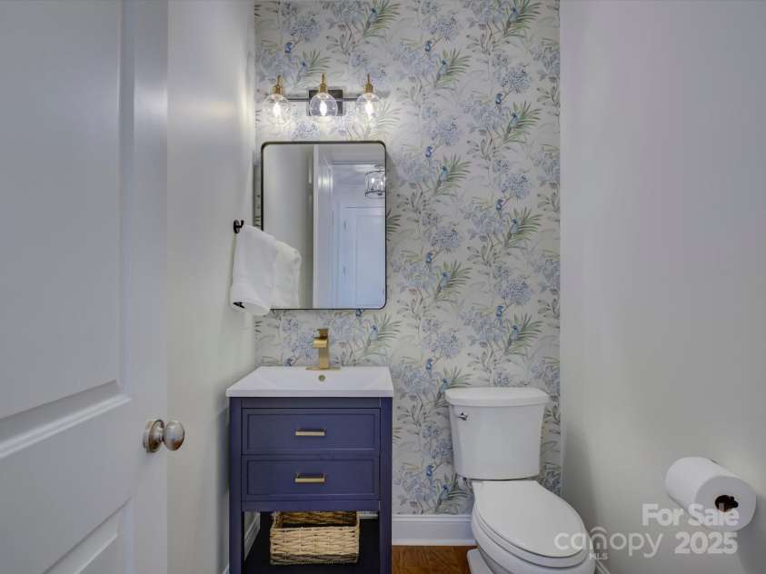 712 Chase Court, Fort Mill, SC 29708.  MLS# CAR4247277, YatesRealty ID 6498. 