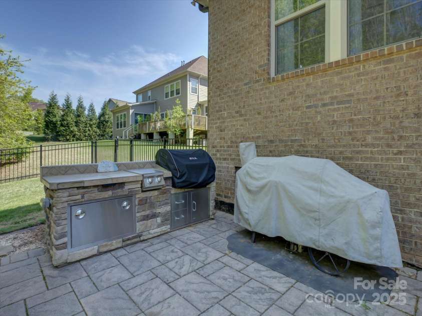 712 Chase Court, Fort Mill, SC 29708.  MLS# CAR4247277, YatesRealty ID 6498. 