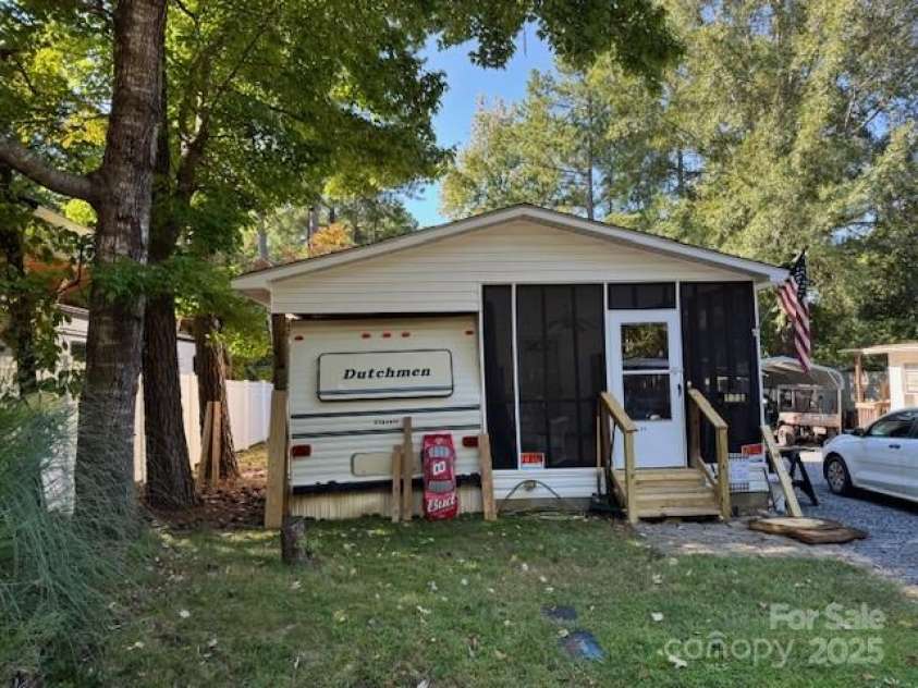 175 Roberts Ridge Road, Mount Gilead, NC 27306.  MLS# CAR4299076, YatesRealty ID 6499. 