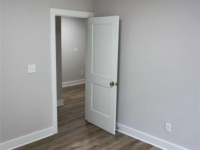 212 James Street, Kannapolis, NC 28083.  MLS# CAR4186400, YatesRealty ID 6499. 