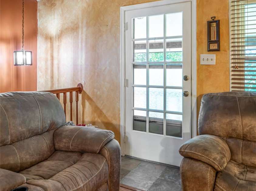 50 Tuckaway Drive, Asheville, NC 28803.  MLS# CAR4299292, YatesRealty ID 65. 