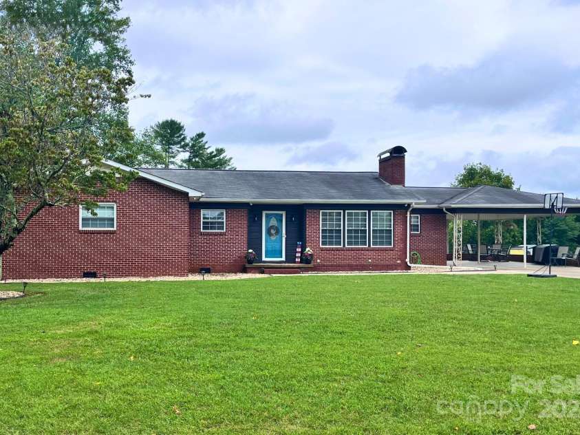 3131 Clarks Chapel Road, Lenoir, NC 28645.  MLS# CAR4165201, YatesRealty ID 650. 