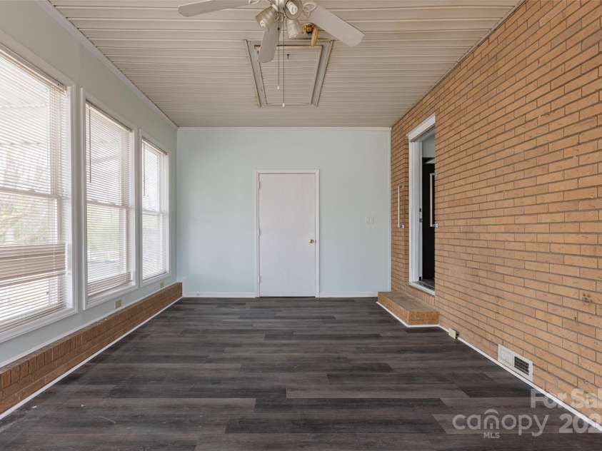 1221 Myrtle School Road, Gastonia, NC 28052.  MLS# CAR4217542, YatesRealty ID 6502. 