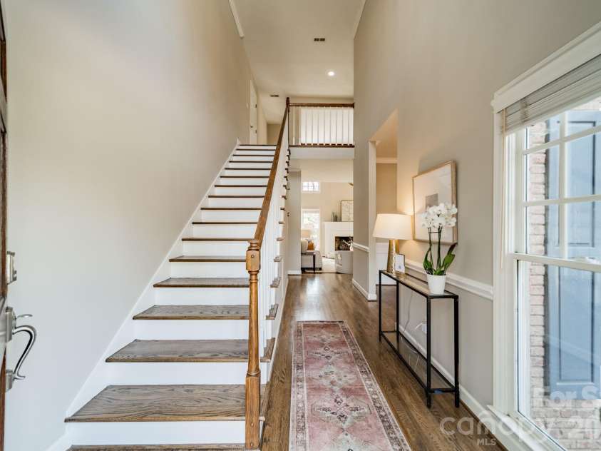 4504 Willow Croft Court, Charlotte, NC 28226.  MLS# CAR4357946, YatesRealty ID 6503. 