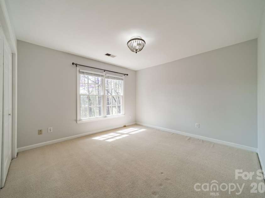 4504 Willow Croft Court, Charlotte, NC 28226.  MLS# CAR4357946, YatesRealty ID 6503. 