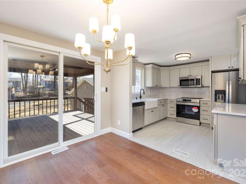 4836 Cheviot Road, Charlotte, NC 28269.  MLS# CAR4228471, YatesRealty ID 6503. 