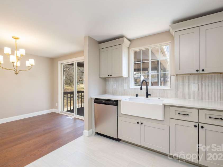 4836 Cheviot Road, Charlotte, NC 28269.  MLS# CAR4228471, YatesRealty ID 6503. 