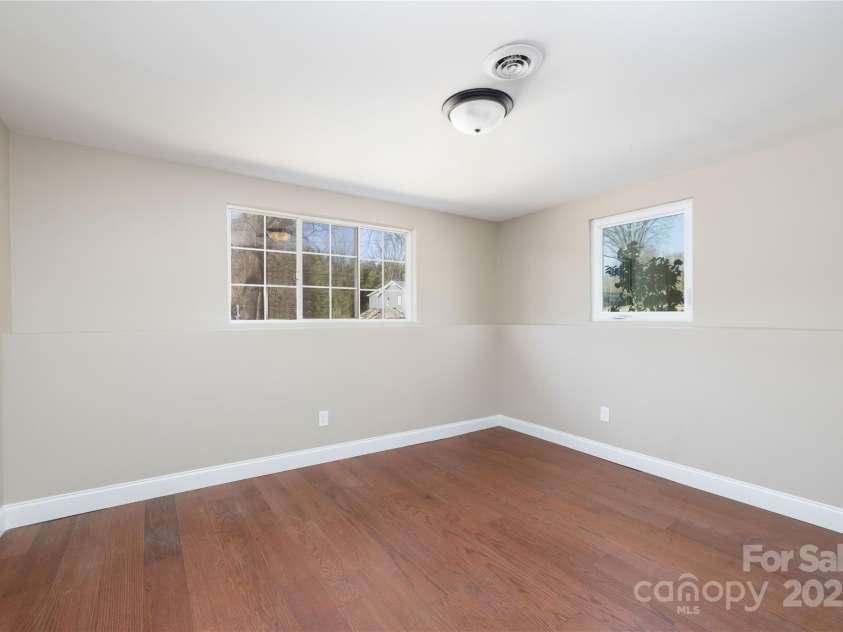 4836 Cheviot Road, Charlotte, NC 28269.  MLS# CAR4228471, YatesRealty ID 6503. 