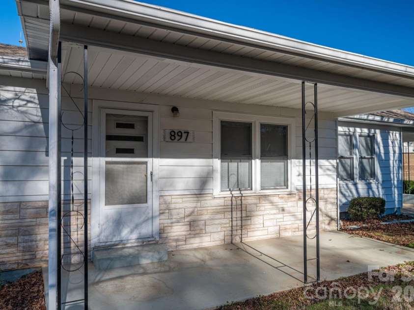 897 Calloway Road, Lincolnton, NC 28092.  MLS# CAR4329478, YatesRealty ID 6504. Front Porch Area
