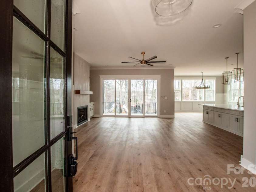 130 Mcneil Lane, Mooresville, NC 28117.  MLS# CAR4353070, YatesRealty ID 6506. 
