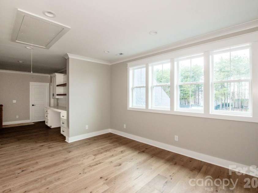 130 Mcneil Lane, Mooresville, NC 28117.  MLS# CAR4353070, YatesRealty ID 6506. 