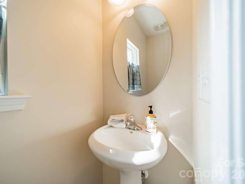 149 EdgeHill Drive, Fort Mill, SC 29715.  MLS# CAR4359843, YatesRealty ID 6507. 1/2 bath