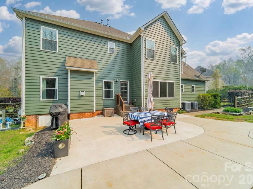 149 EdgeHill Drive, Fort Mill, SC 29715.  MLS# CAR4359843, YatesRealty ID 6507. 