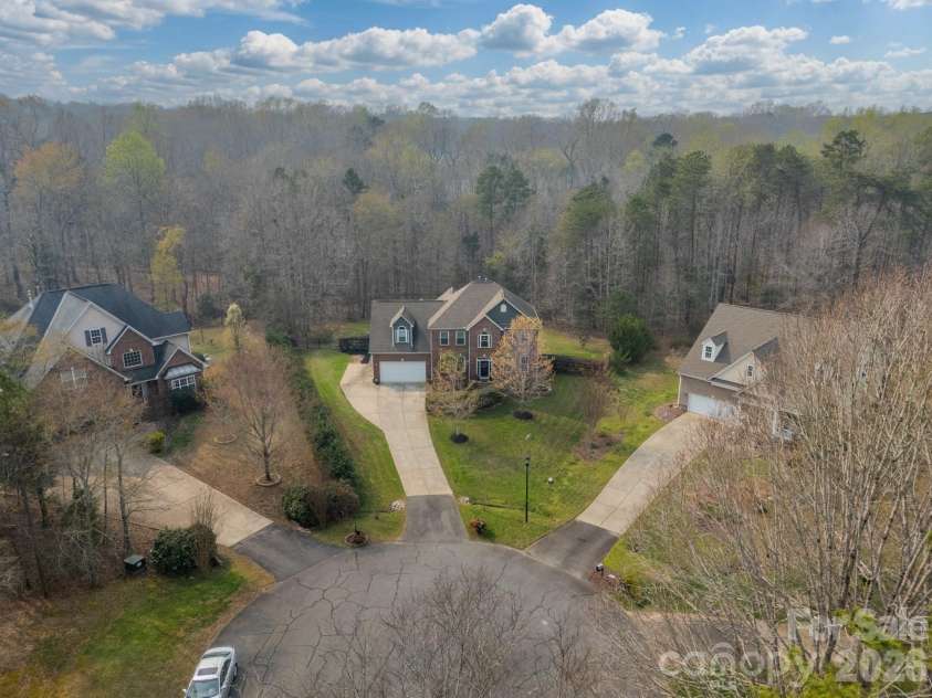 149 EdgeHill Drive, Fort Mill, SC 29715.  MLS# CAR4359843, YatesRealty ID 6507. 