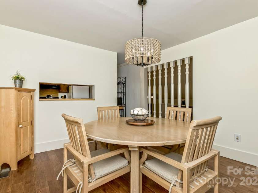 3474 Crestwood Drive, Morganton, NC 28655.  MLS# CAR4245149, YatesRealty ID 6508. Enjoy the 
