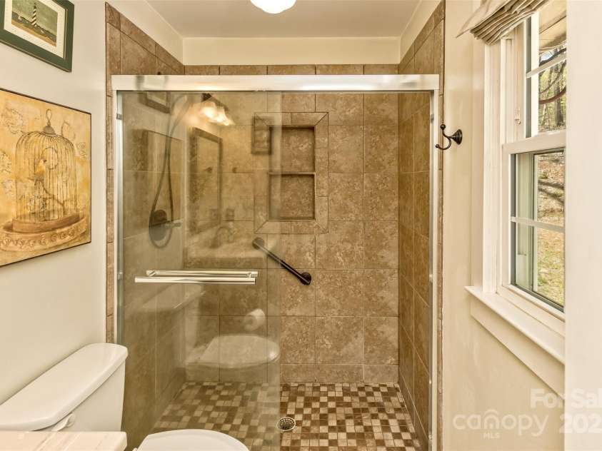 3474 Crestwood Drive, Morganton, NC 28655.  MLS# CAR4245149, YatesRealty ID 6508. Spacious shower.