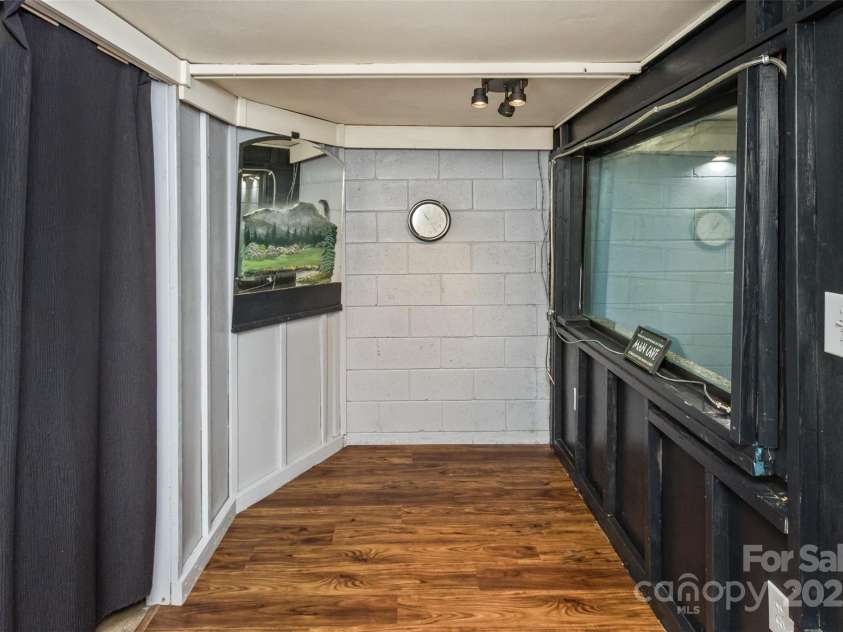 3474 Crestwood Drive, Morganton, NC 28655.  MLS# CAR4245149, YatesRealty ID 6508. Studio.
