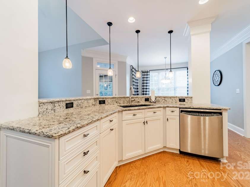 293 Bayberry Creek Circle, Mooresville, NC 28117.  MLS# CAR4182495, YatesRealty ID 6509. 