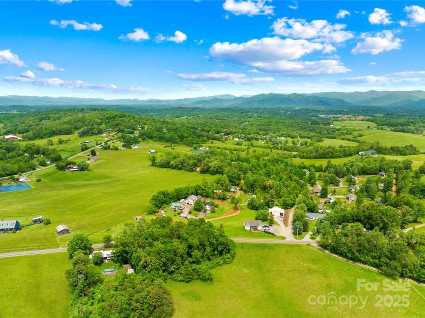 16 Julep Drive, Alexander, NC 28701.  MLS# CAR4259272, YatesRealty ID 651. 