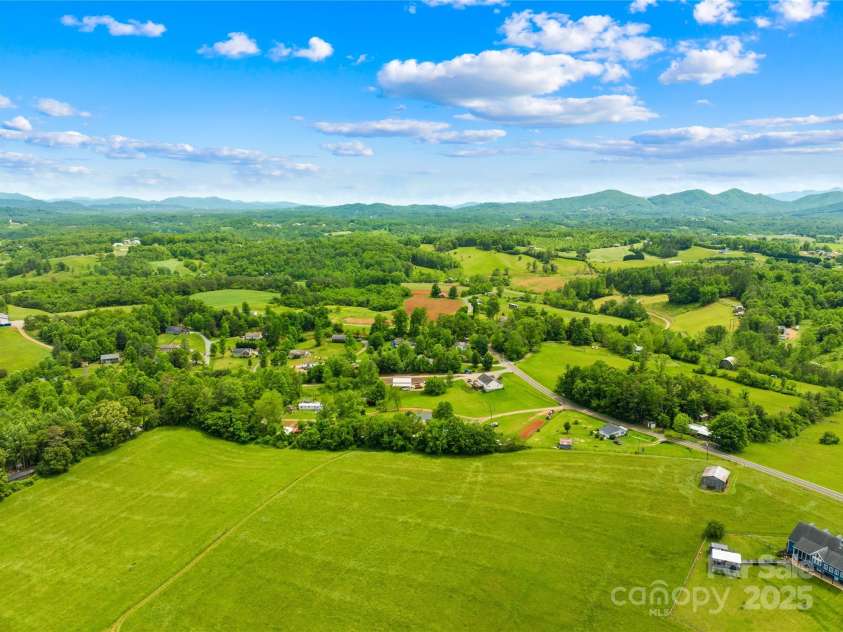 16 Julep Drive, Alexander, NC 28701.  MLS# CAR4259272, YatesRealty ID 651. 