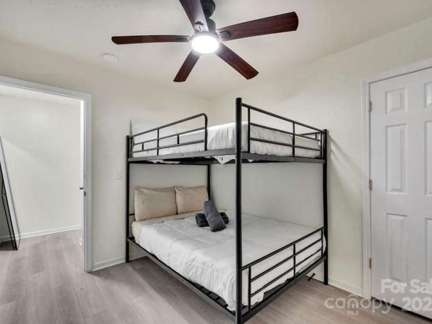 2030 Vinton Street, Charlotte, NC 28216.  MLS# CAR4290826, YatesRealty ID 651. 