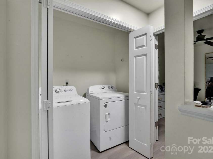 2030 Vinton Street, Charlotte, NC 28216.  MLS# CAR4290826, YatesRealty ID 651. 