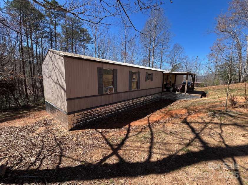 127 Squirrel Hollow Drive, Marion, NC 28752.  MLS# CAR4237807, YatesRealty ID 6513. 