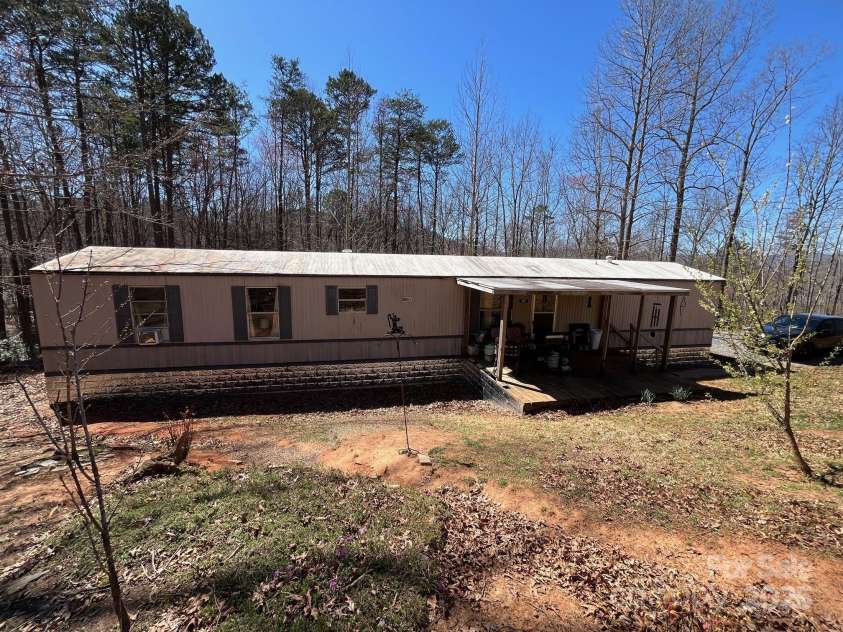 127 Squirrel Hollow Drive, Marion, NC 28752.  MLS# CAR4237807, YatesRealty ID 6513. 