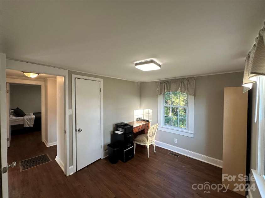2346 Timberland Hills Drive, Newton, NC 28658.  MLS# CAR4189853, YatesRealty ID 6518. 