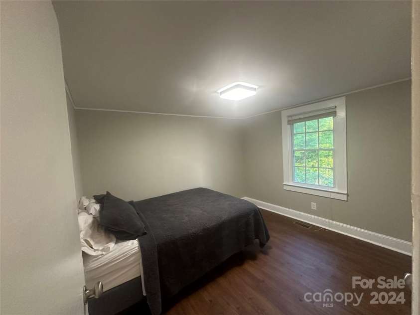 2346 Timberland Hills Drive, Newton, NC 28658.  MLS# CAR4189853, YatesRealty ID 6518. 