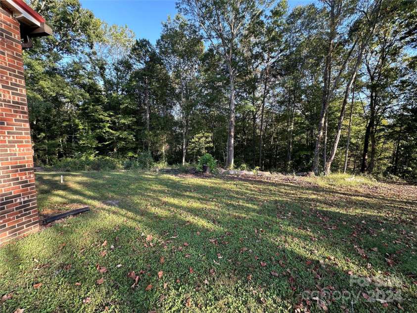2346 Timberland Hills Drive, Newton, NC 28658.  MLS# CAR4189853, YatesRealty ID 6518. 