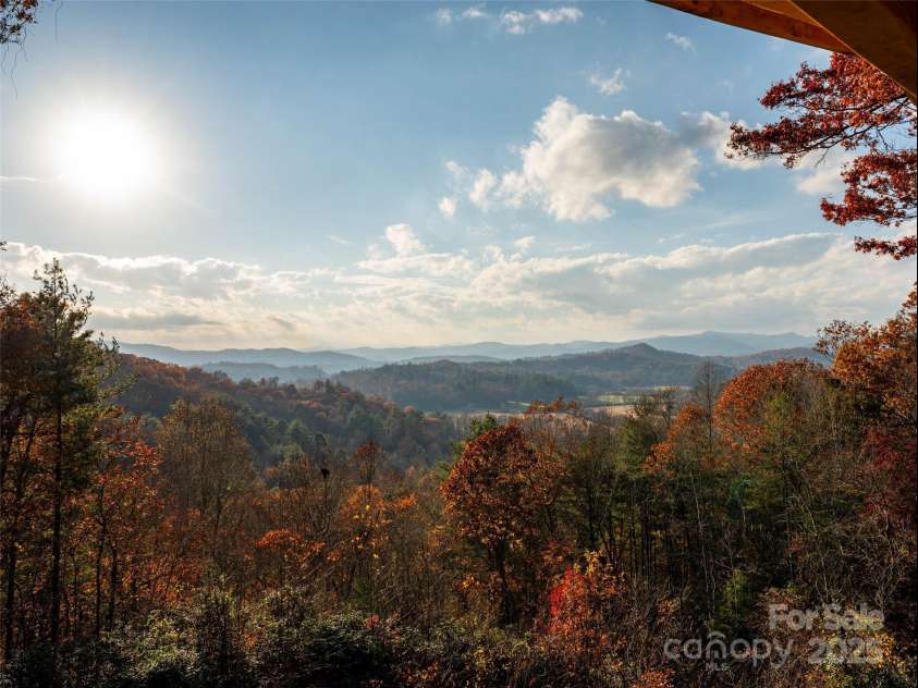 658 Johnson Road, Brevard, NC 28712.  MLS# CAR4300237, YatesRealty ID 652. 