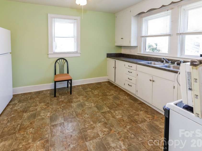 114 Mitchell Street, Rutherfordton, NC 28139.  MLS# CAR4363308, YatesRealty ID 6523. Kitchen 2