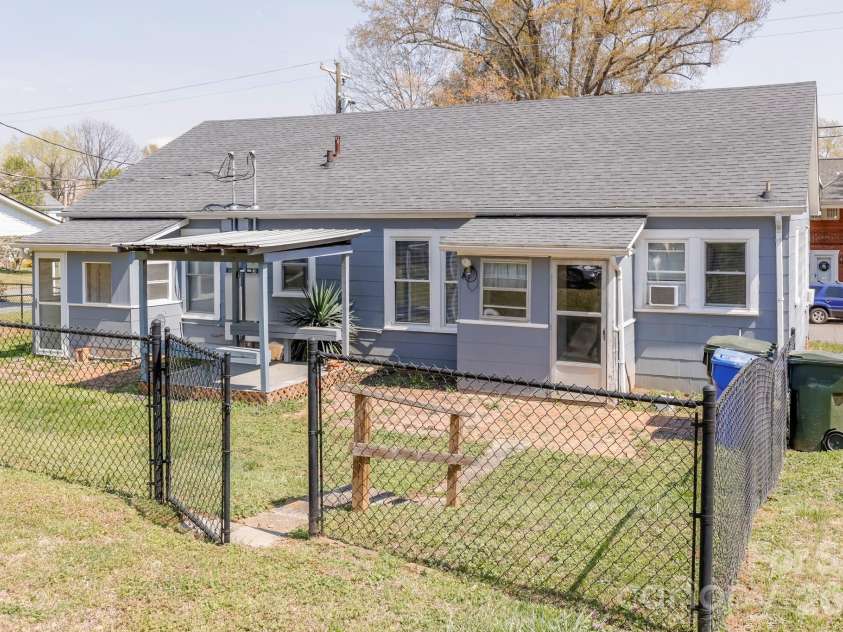 114 Mitchell Street, Rutherfordton, NC 28139.  MLS# CAR4363308, YatesRealty ID 6523. Rear