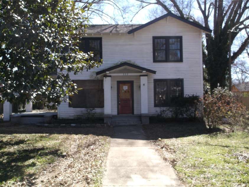 322 Houston Street, Monroe, NC 28112.  MLS# CAR4228045, YatesRealty ID 6523. 