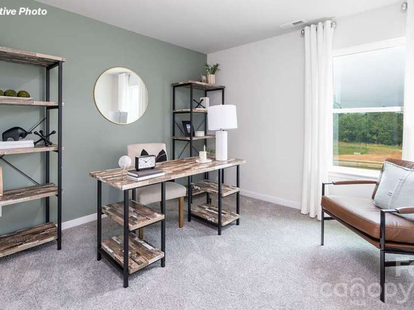 1431 Mammoth Road, Hickory, NC 28602.  MLS# CAR4350141, YatesRealty ID 6524. 