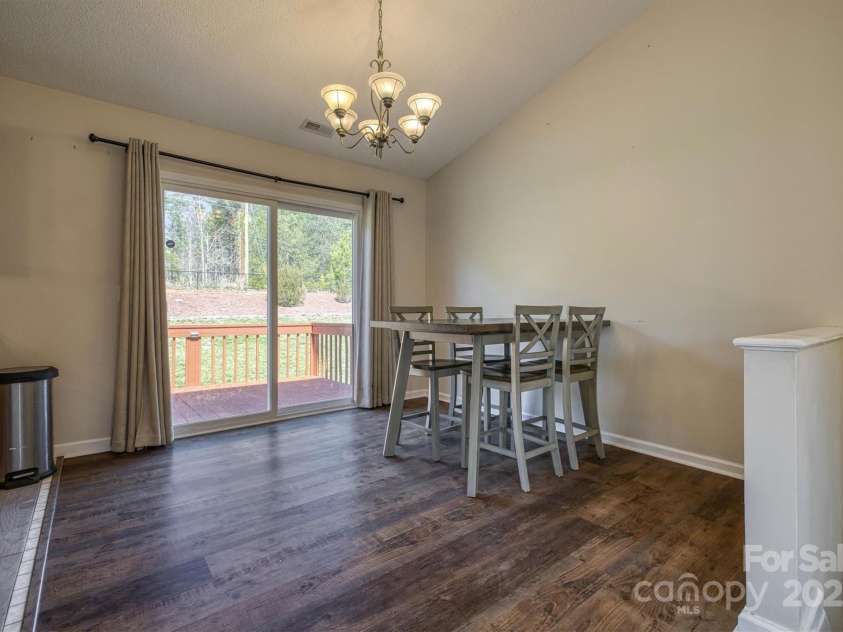 106 River Glen Drive, Morganton, NC 28655.  MLS# CAR4240798, YatesRealty ID 6525. 