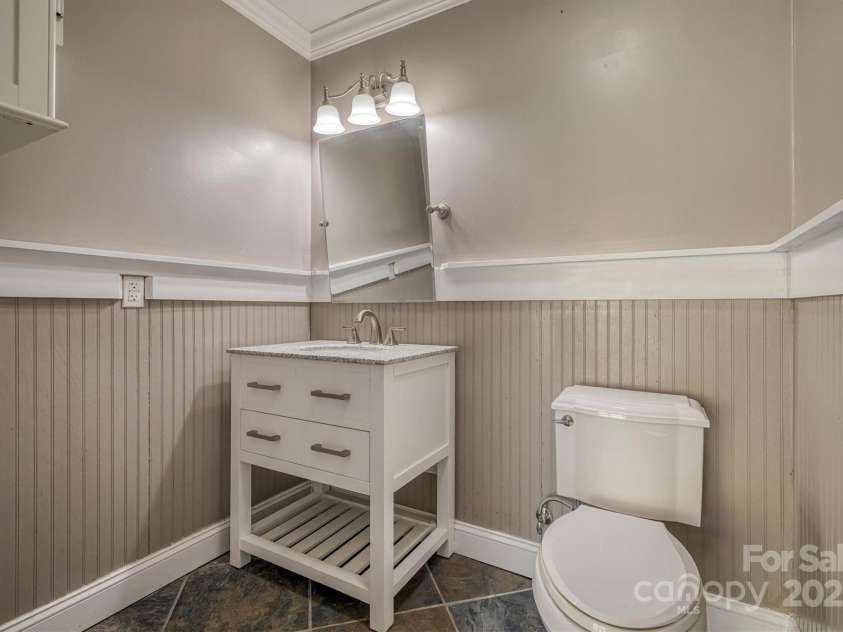 106 River Glen Drive, Morganton, NC 28655.  MLS# CAR4240798, YatesRealty ID 6525. 