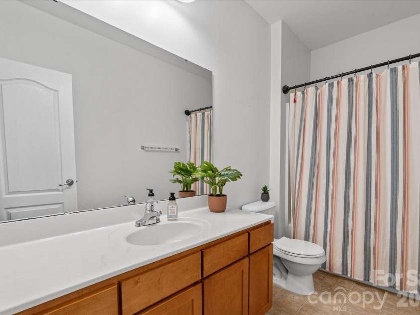 233 Appeldoorn Circle, Asheville, NC 28803.  MLS# CAR4359860, YatesRealty ID 6527. 