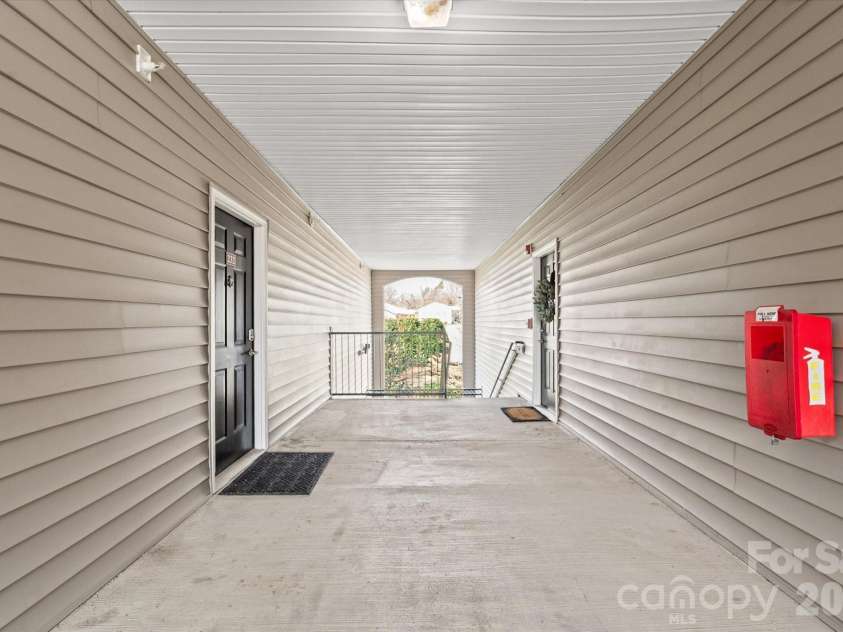 233 Appeldoorn Circle, Asheville, NC 28803.  MLS# CAR4359860, YatesRealty ID 6527. 