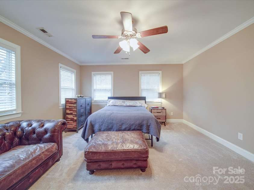 2729 Duncan Avenue, Charlotte, NC 28205.  MLS# CAR4224042, YatesRealty ID 6528. 